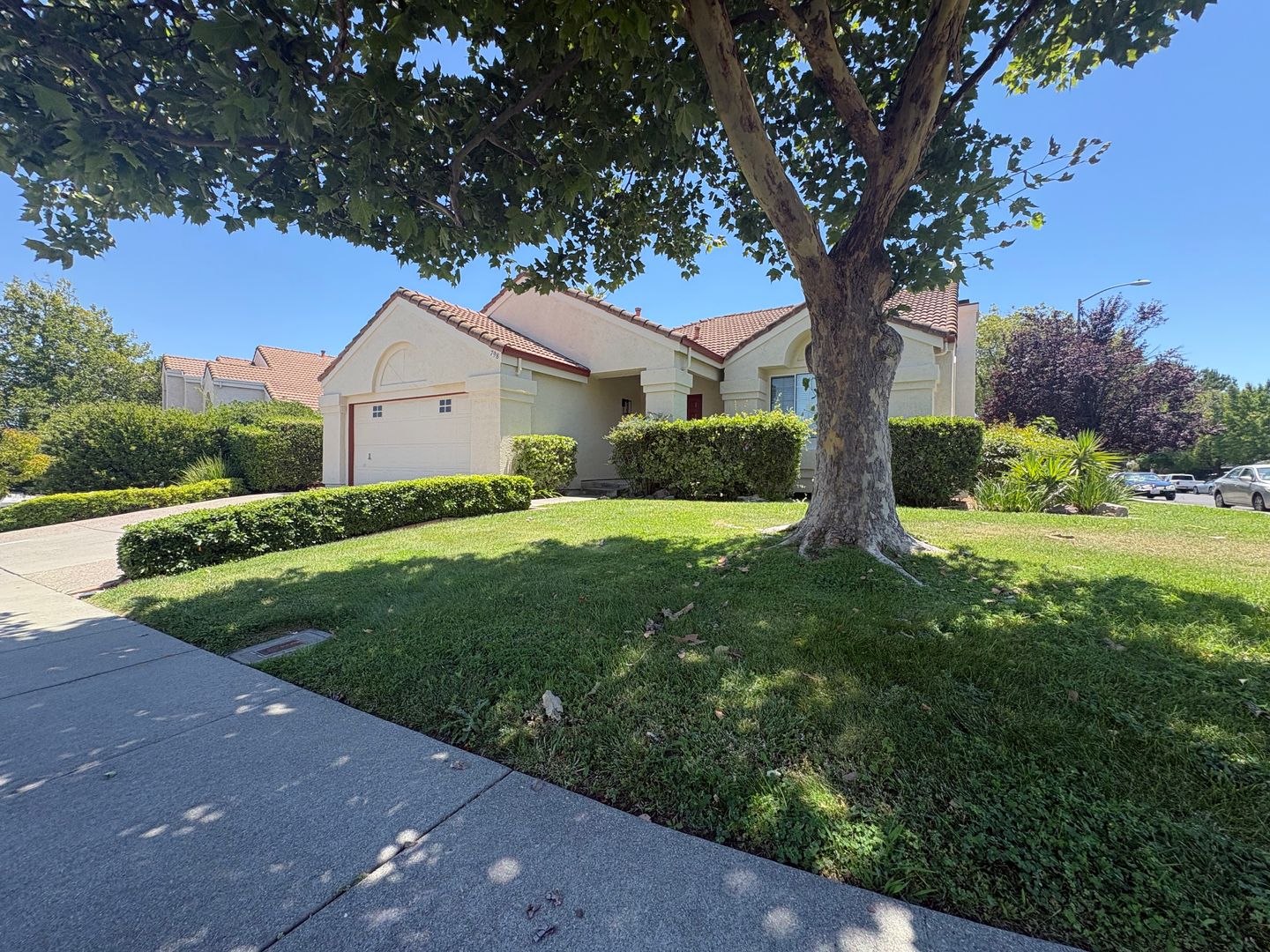 Vacaville House: 798 Shannon Dr.