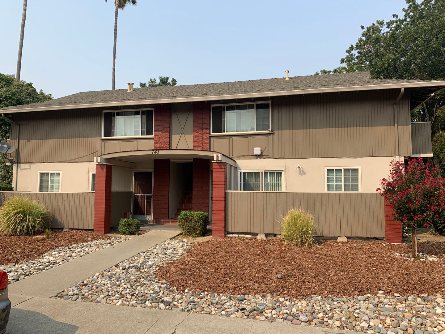 Vacaville Apartment: 741 Alamo Dr.