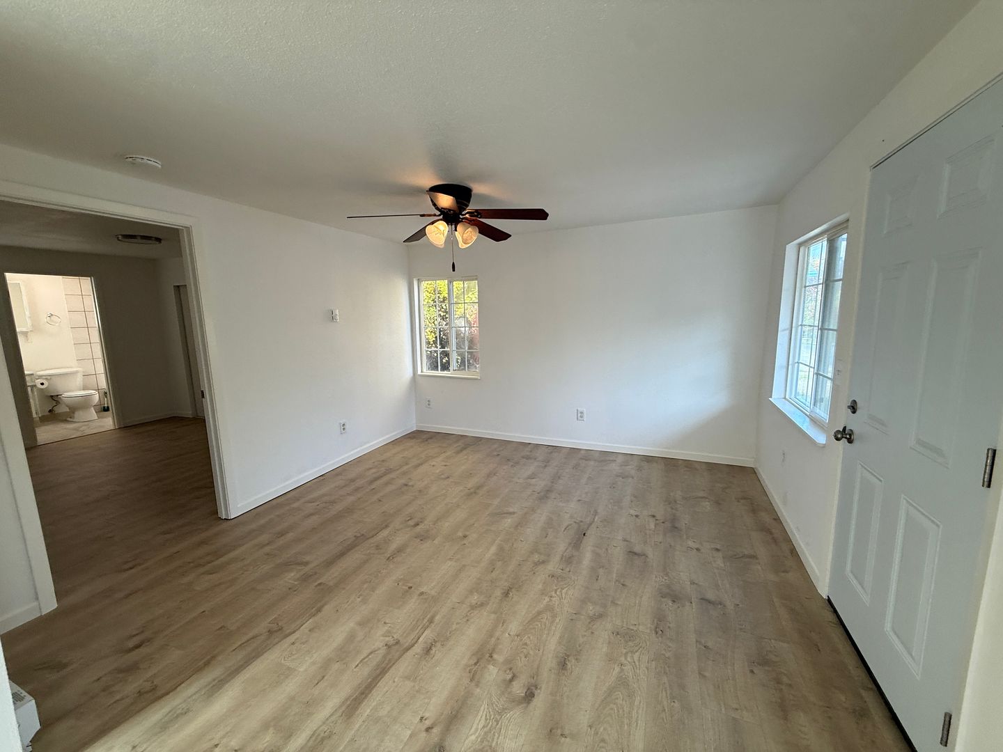 Fairfield House: 4479 Walters Road