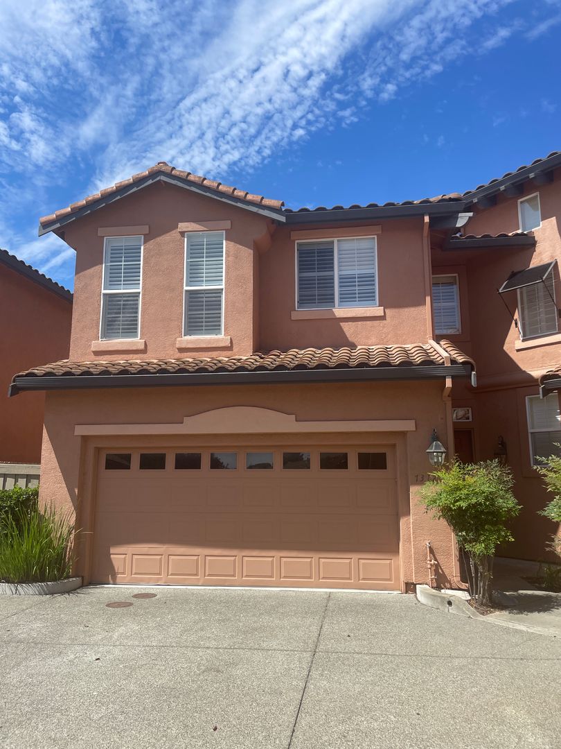 Vallejo House: 7312 Hapsburg Crown Ct