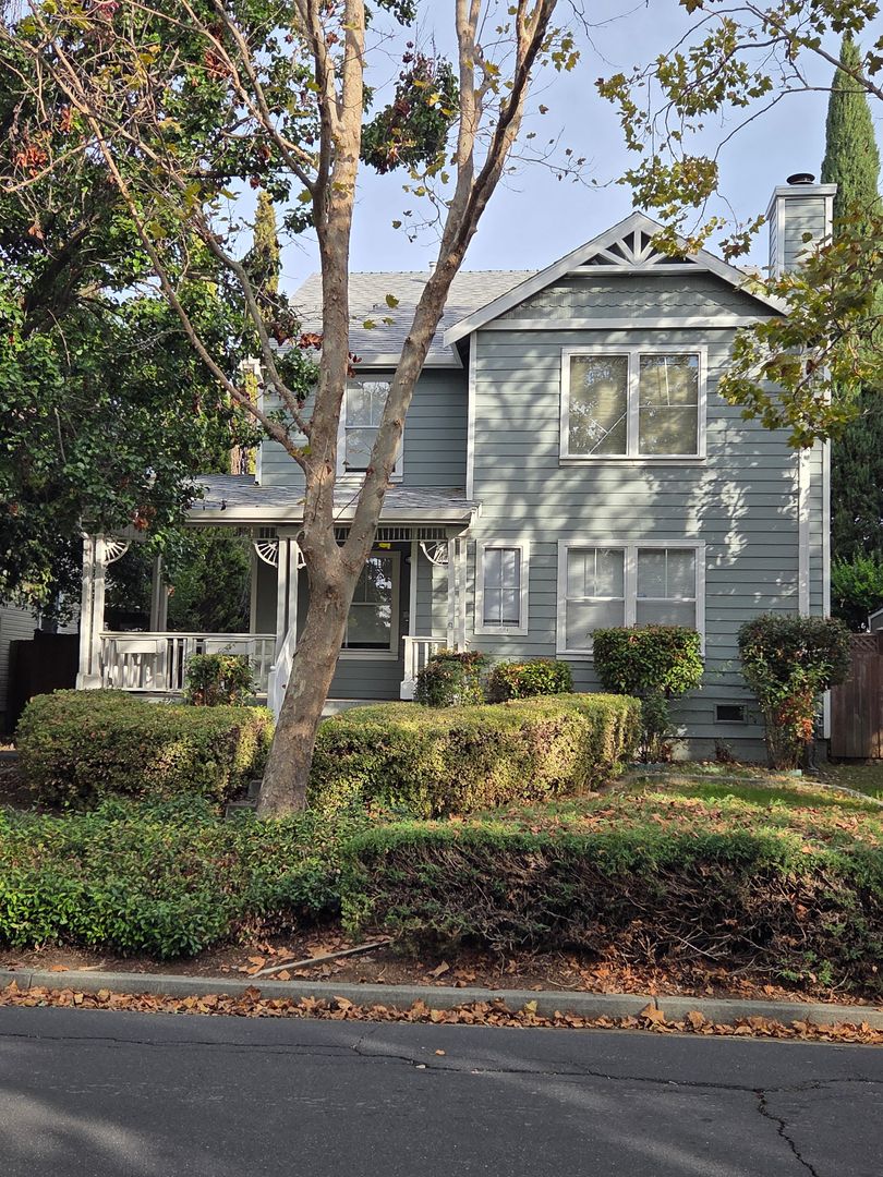 Suisun City House: 808 Driftwood Dr