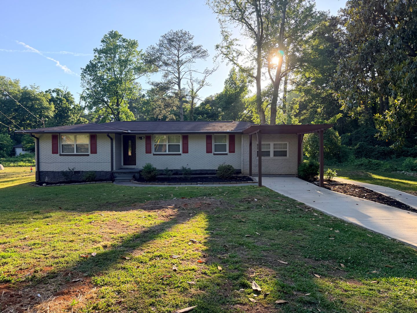 Decatur House: 3567 Brookfield Ln