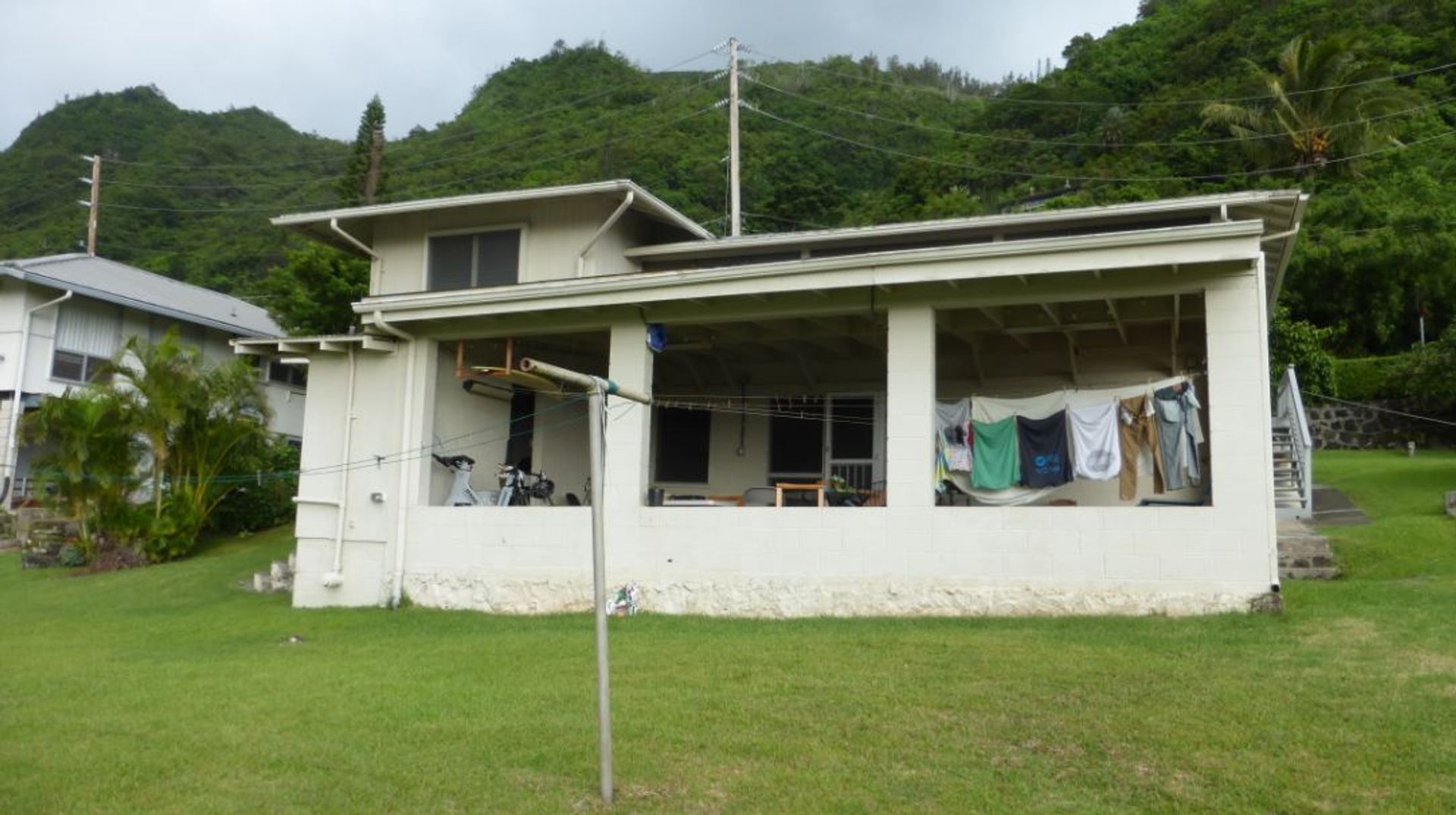 Honolulu Apartment: 3112 Alani Dr
