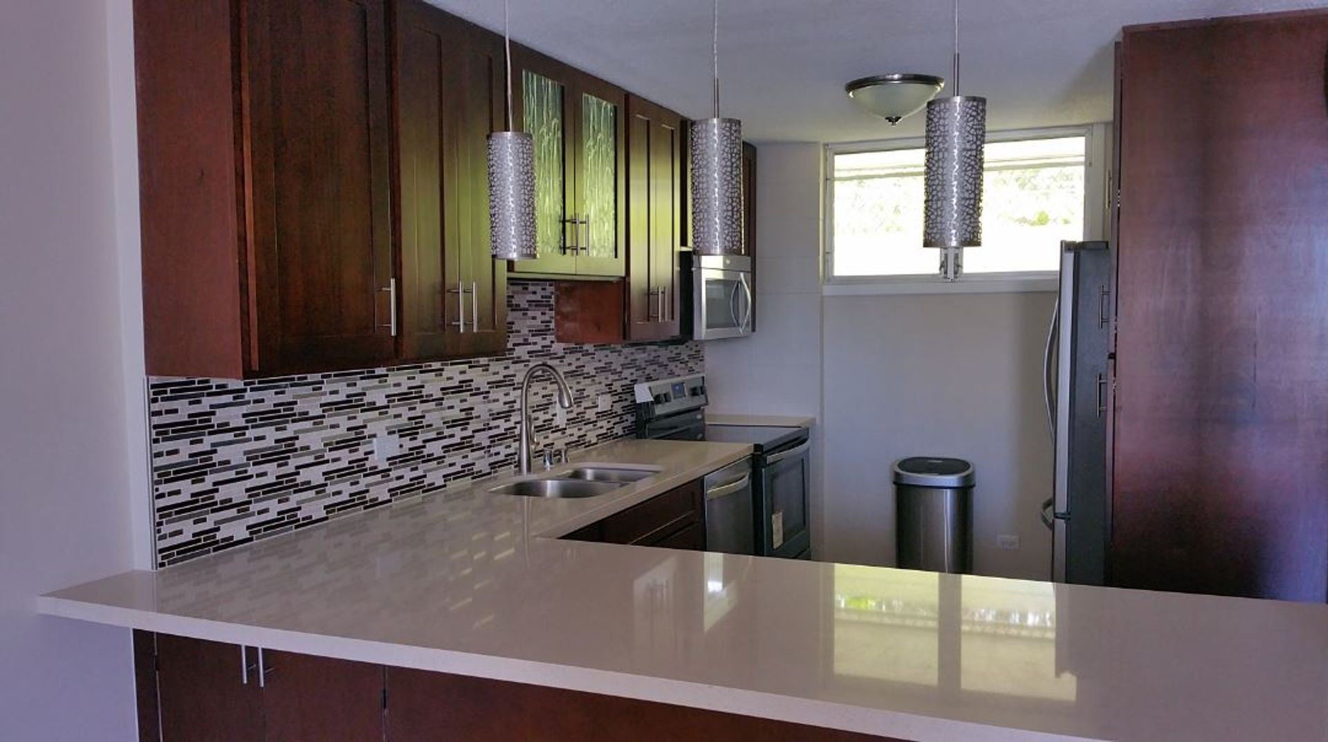 Honolulu Apartment: 1515 Ward Ave