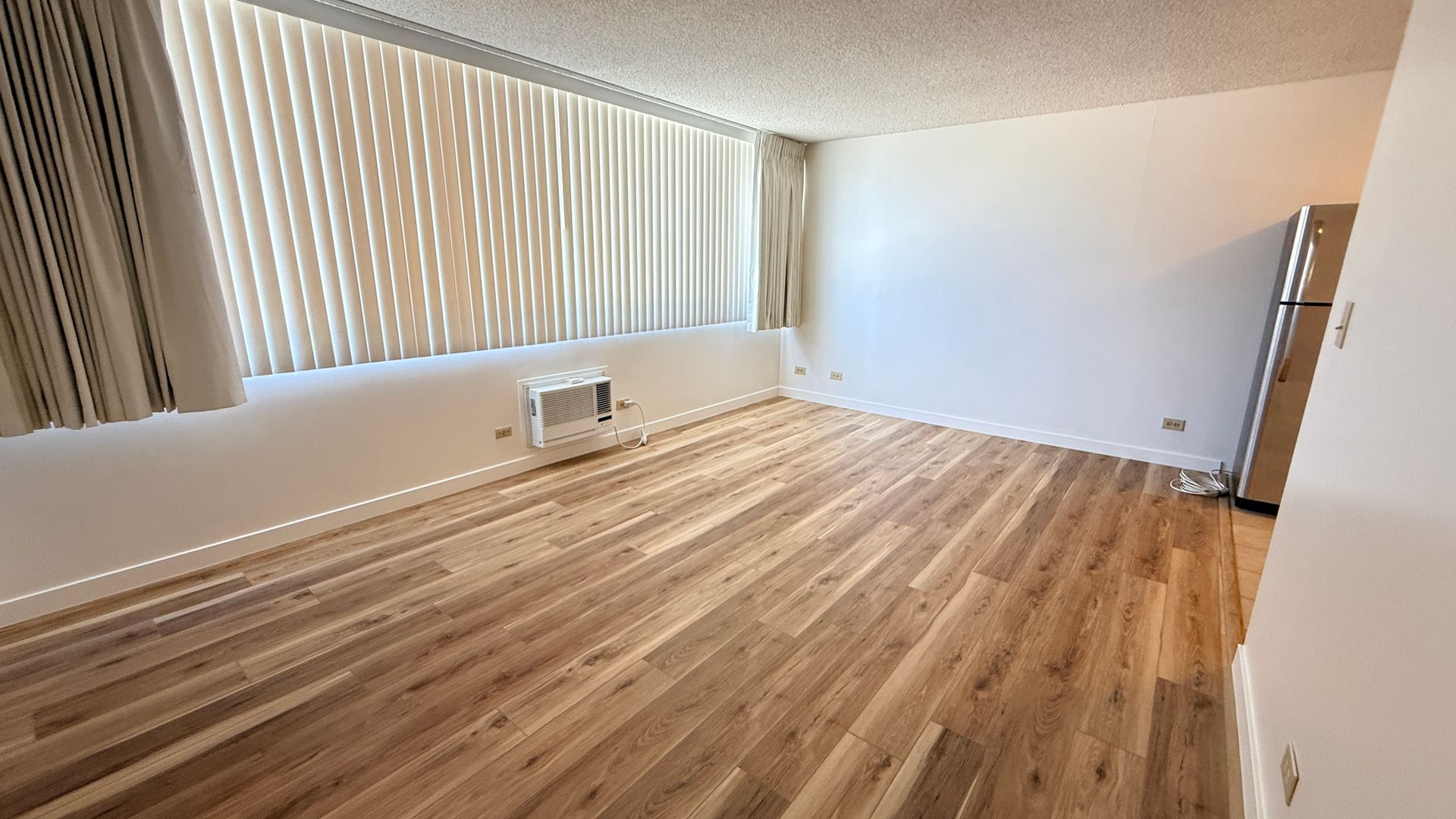 Honolulu Apartment: 1560 Kanunu St Apt 1108
