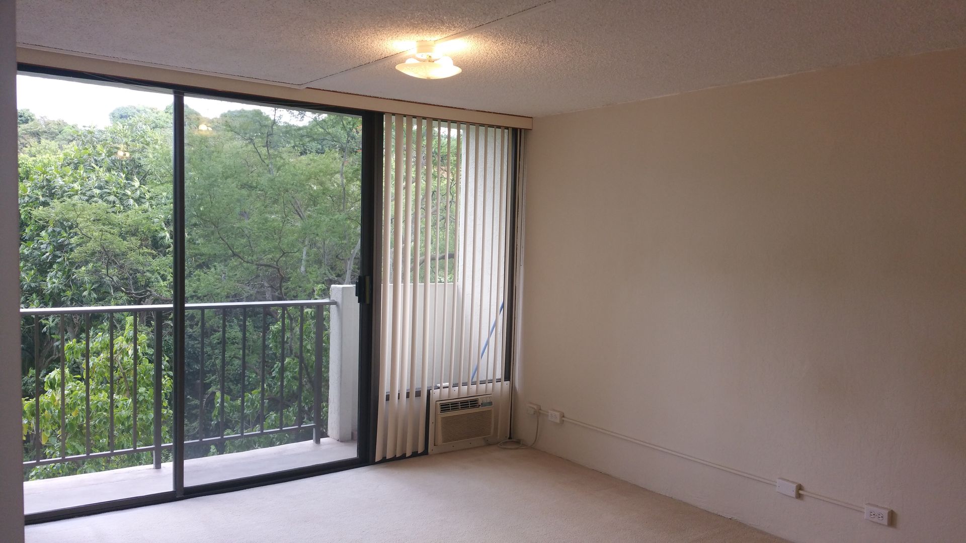 Aiea Apartment: 98-500 Koauka Loop Apt 4E