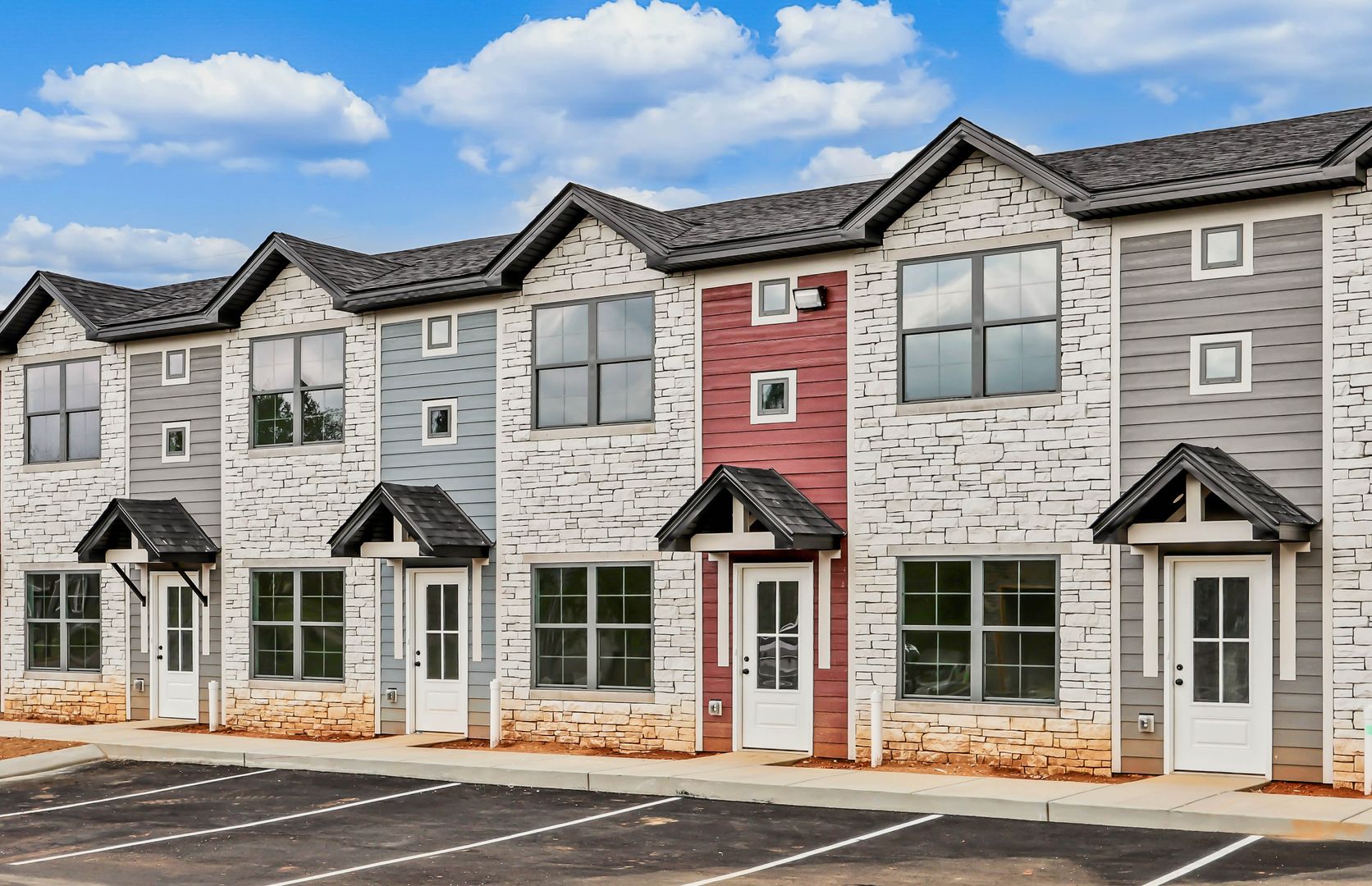 Clarksville Apartment: 1494 Golf Club Ln