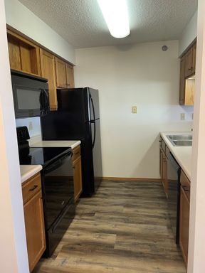 Carmel Estates – photo 1