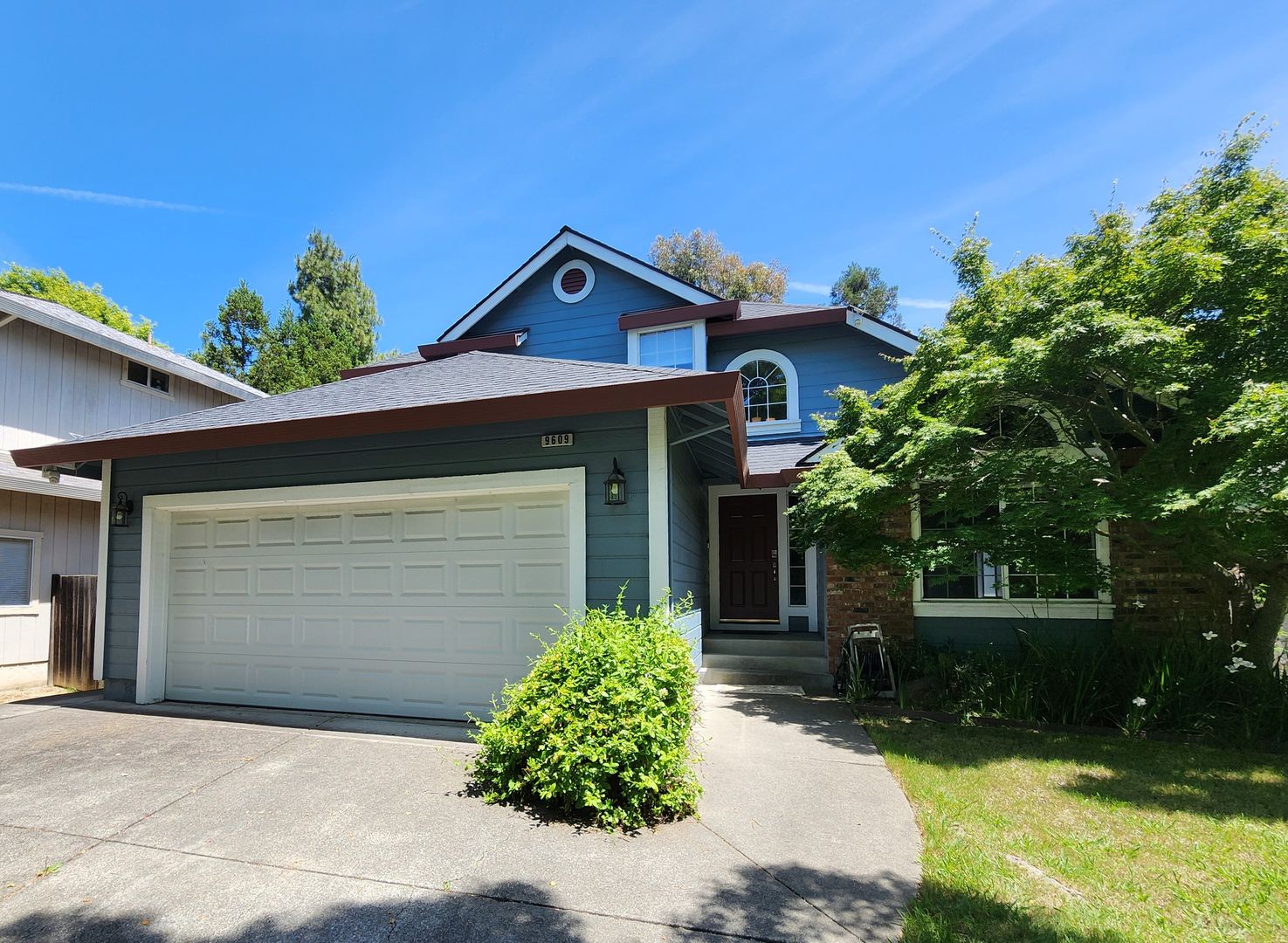 Windsor House: 9609 Lord Drive