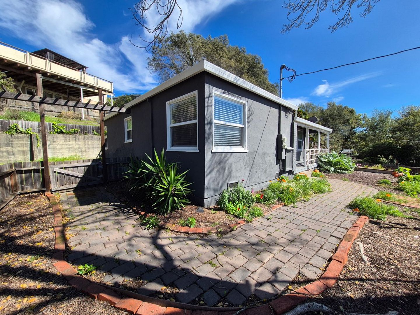Santa Rosa Townhome: 951 Danbeck Ave.