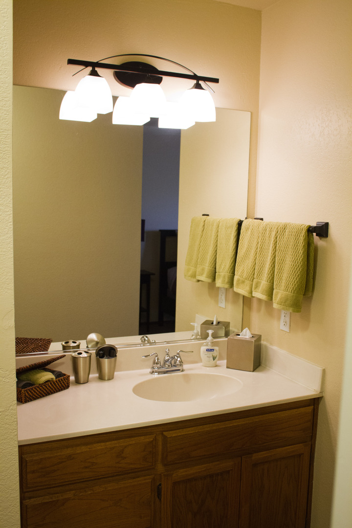 Sonoma House: 250 Tuscany Place