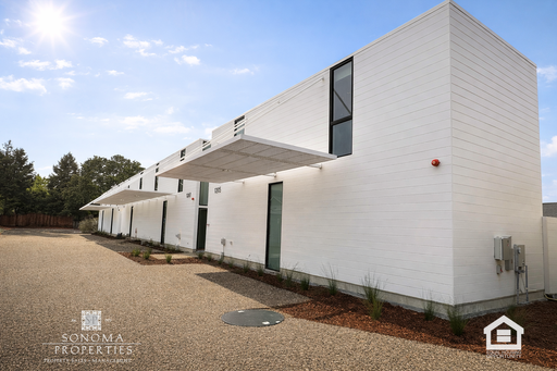 Luxury and Modern 2BD, 2.5BA Home Loft-Style Homes in Downtown Sonoma - 5 Homes Available!