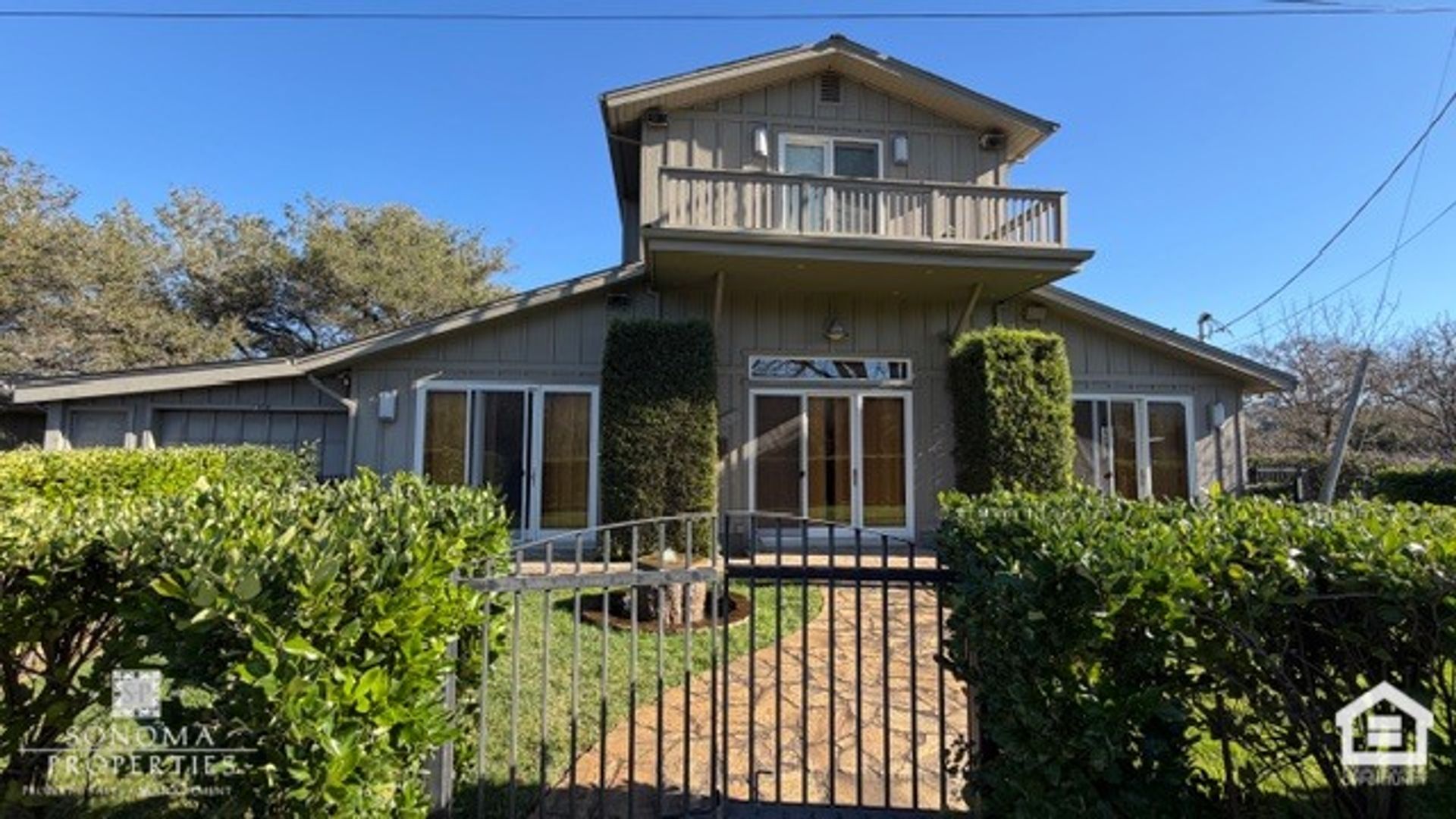 Glen Ellen House: 15089 Trestle Glen Drive