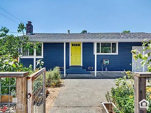 Charming 2-bedroom, 1-bathroom Sonoma Home - Available Now!