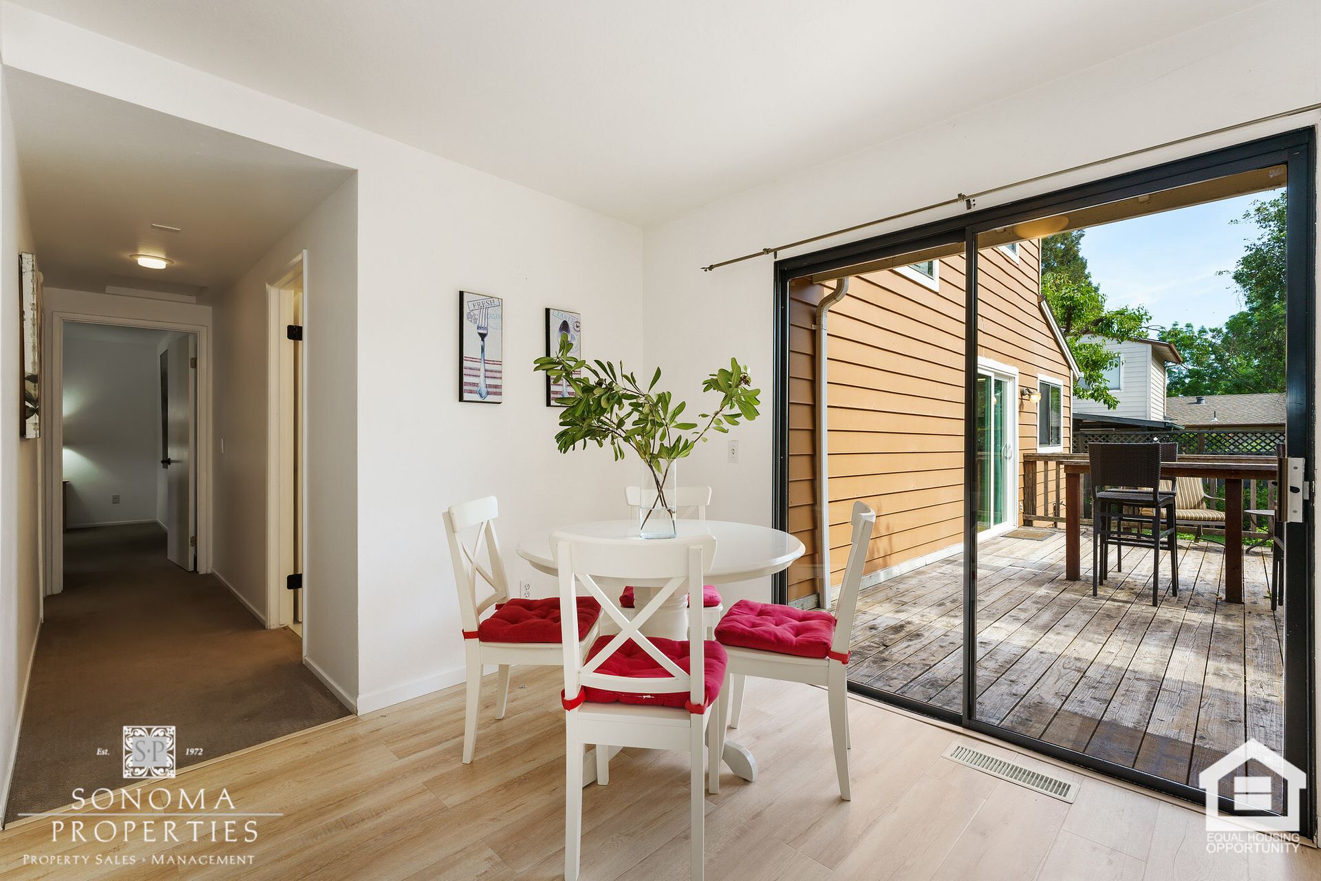 Glen Ellen Apartment: 1053 Sonoma Glen Circle