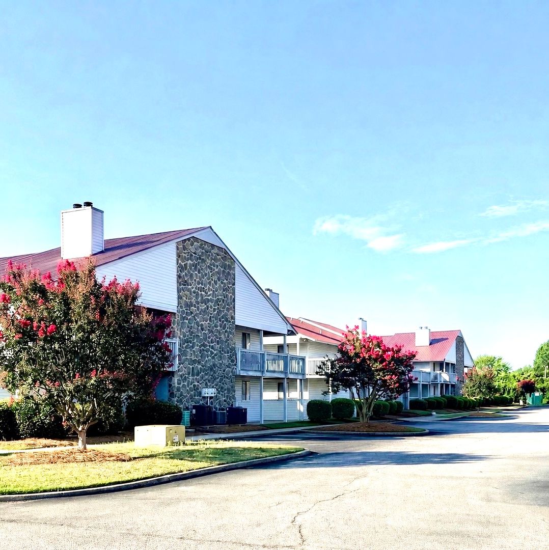 Florence Apartment: 2210 W. Jody Rd.