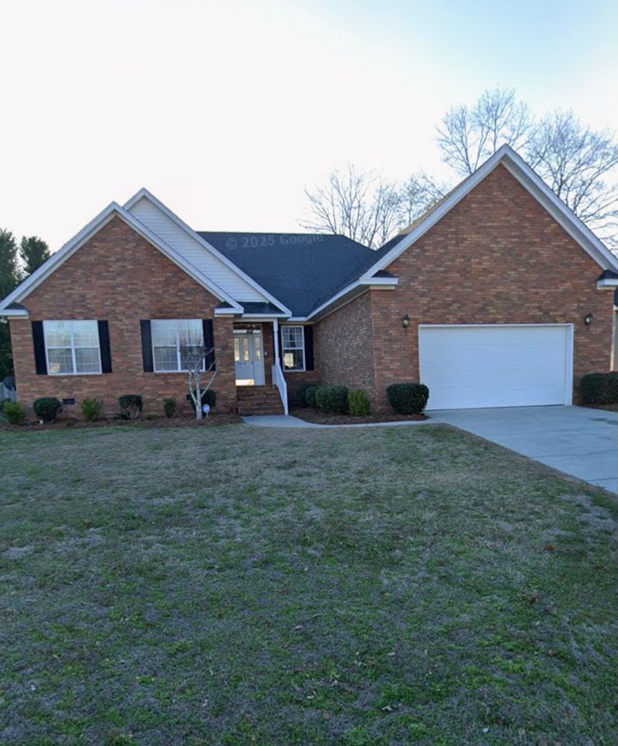 Florence House: 2809 Olde Mill Rd