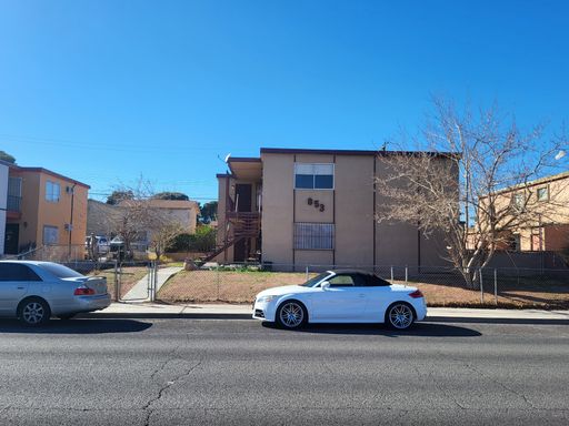 BRUCE GARDENS - Bruce Street, Unit #3 – photo 1