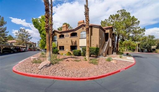 Amazing South Las Vegas Strip location! – photo 1