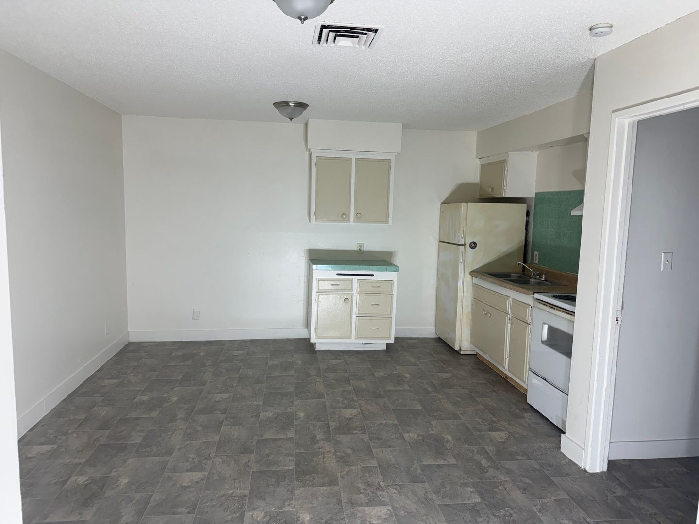 Las Vegas Apartment: 1808 Fairfield Ave.