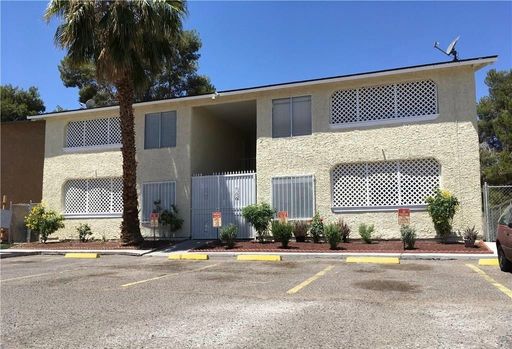 Charming 2-bedroom 2 bath unit – photo 1