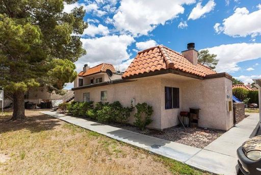 2 Bedroom 2 Bath FAST MOVE IN! – photo 1