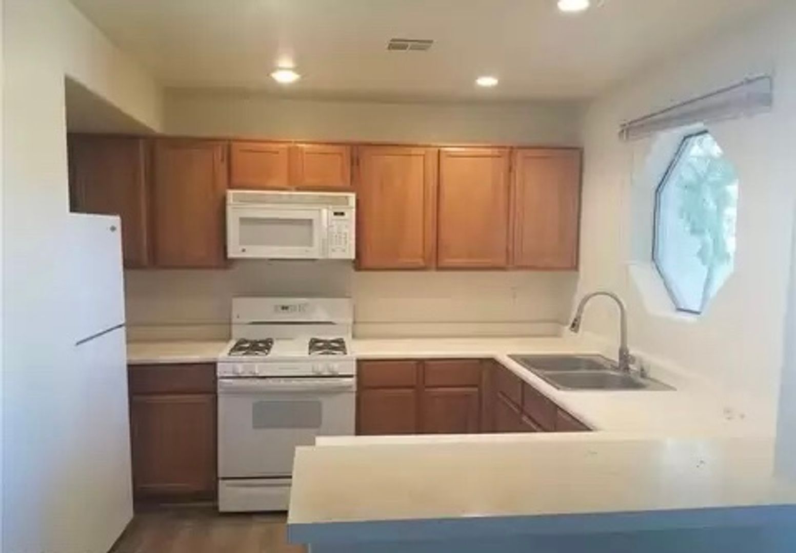 Las Vegas House: 5054 S Rainbow Blvd. #104