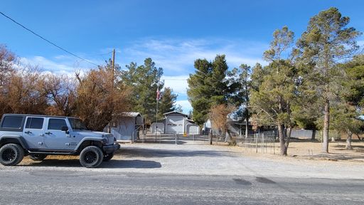 CAL VEGAS RANCHOS - Alaska Way, Unit A – photo 1