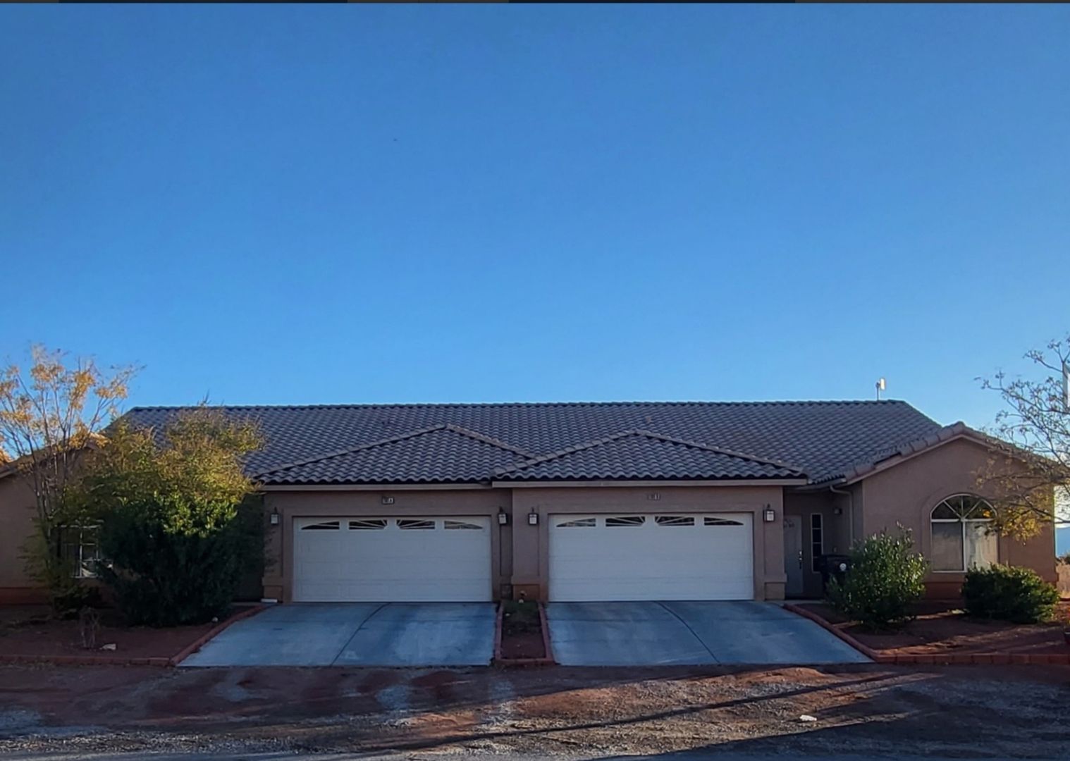 Pahrump Apartment: 1101 Bourbon St.