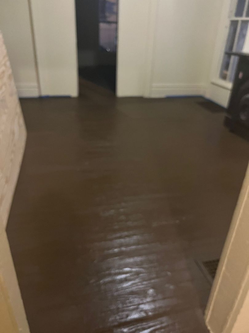 Newark Apartment: 210 Lawrence St