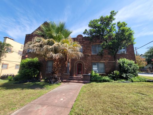 Adorable 1BR/1BA Just Off San Pedro Ave — 1 Block from San Pedro Park – photo 1
