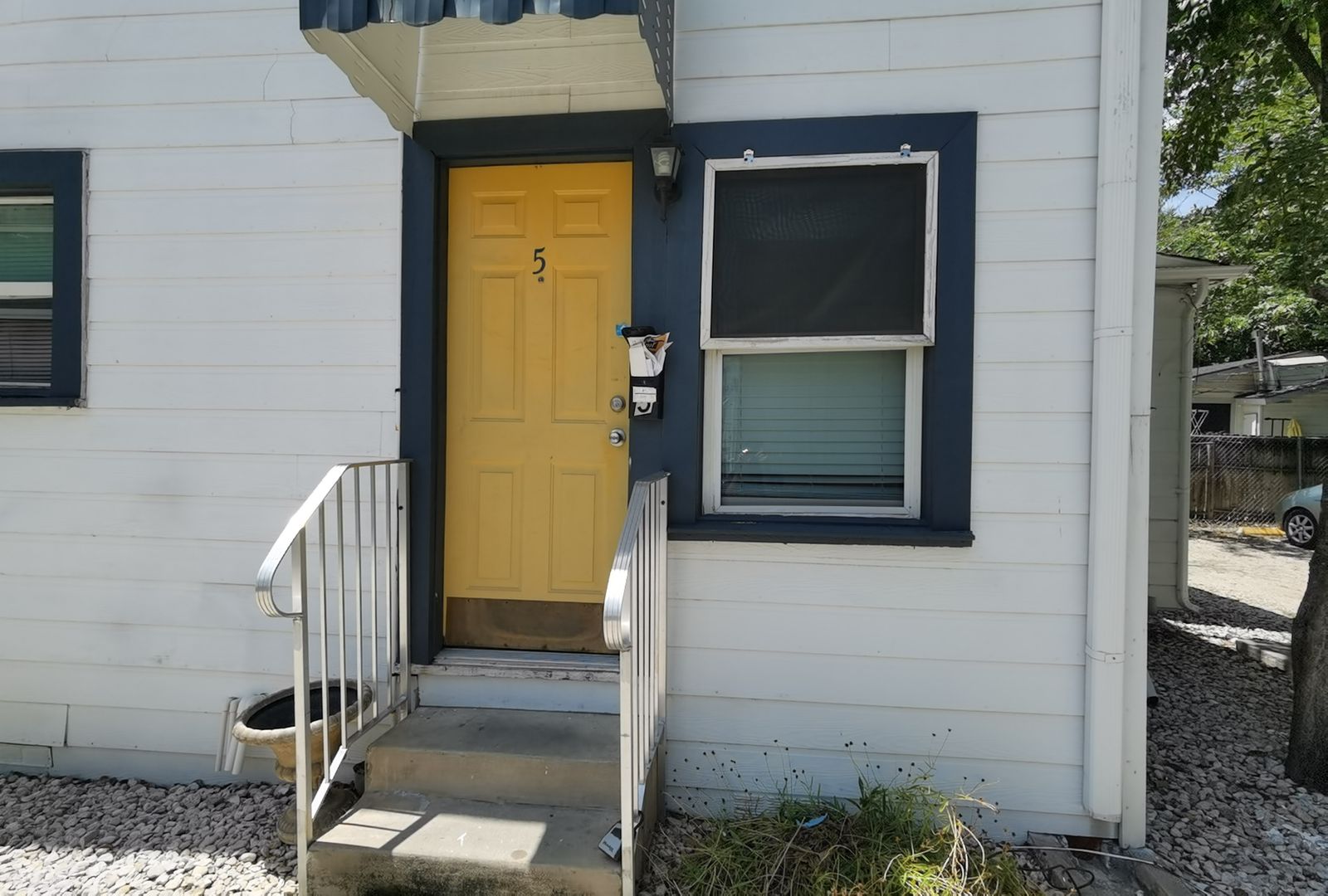 San Antonio Apartment: 137 E. Norwood Court