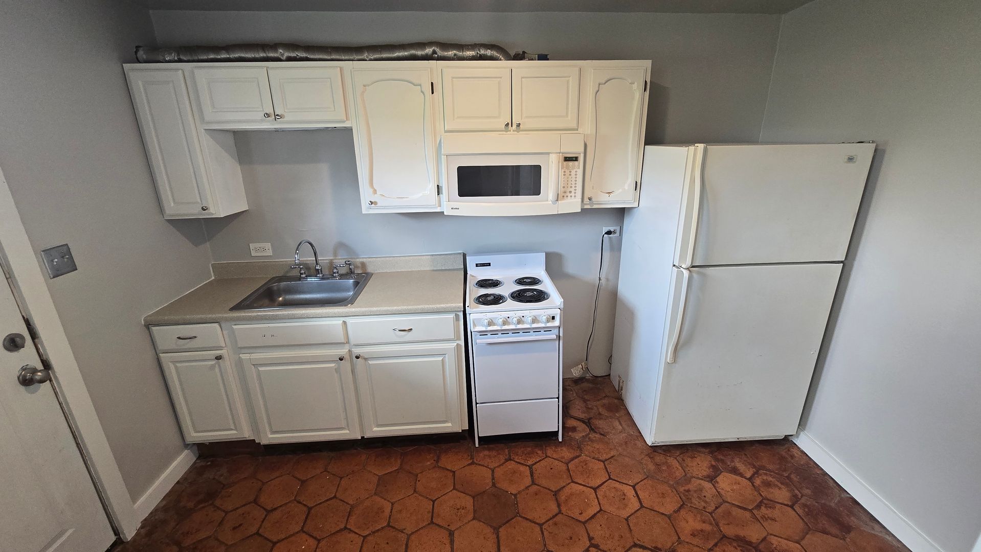 San Antonio Apartment: 2614 Monterey Street