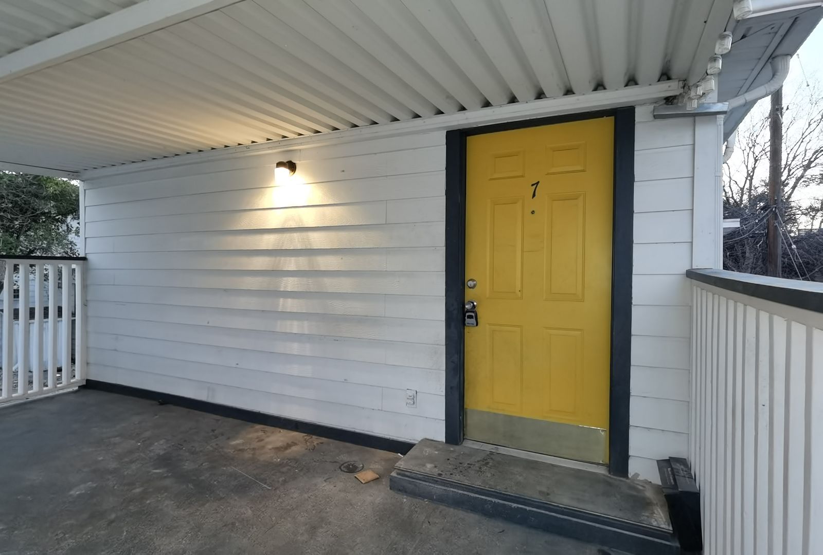 San Antonio Apartment: 137 E. Norwood Court