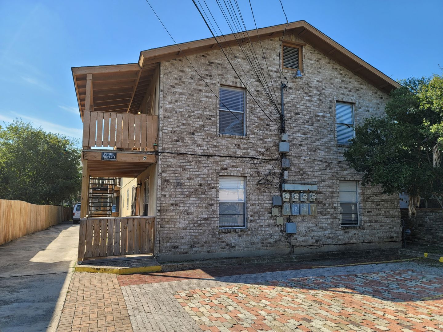San Antonio Apartment: 418 Verne Street