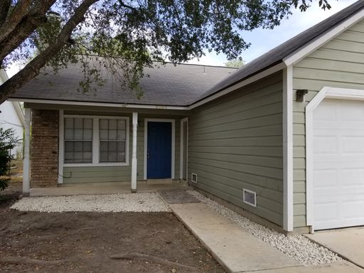 Lovely 2 bedroom 1 bath Duplex close to Randolph Brooks AFB – photo 1