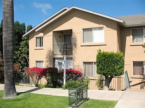 4155 Georgia St #108-1BD/1BA Gated, washer/dryer, dishwasher – photo 1