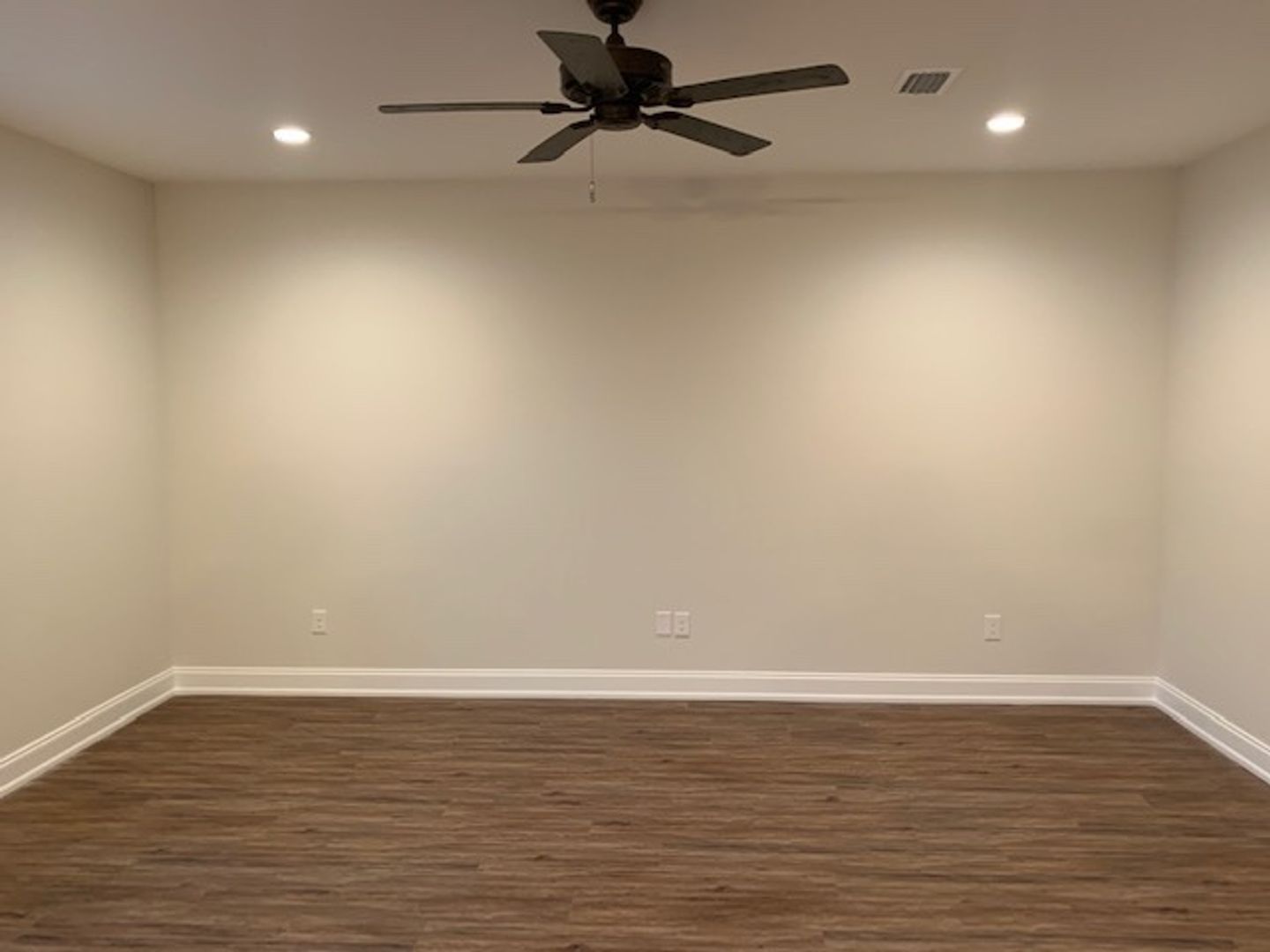 Niceville House: 1938 Bluewater Blvd-** Occupied until Oct 31st**