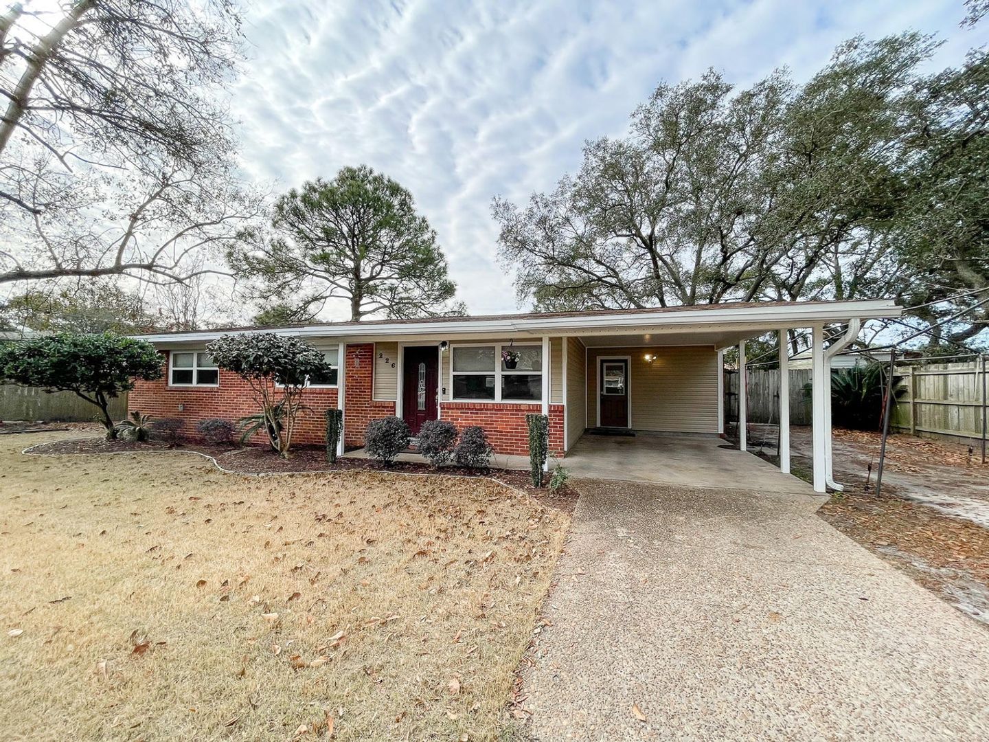 Fort Walton Beach House: 226 Staff Drive NE