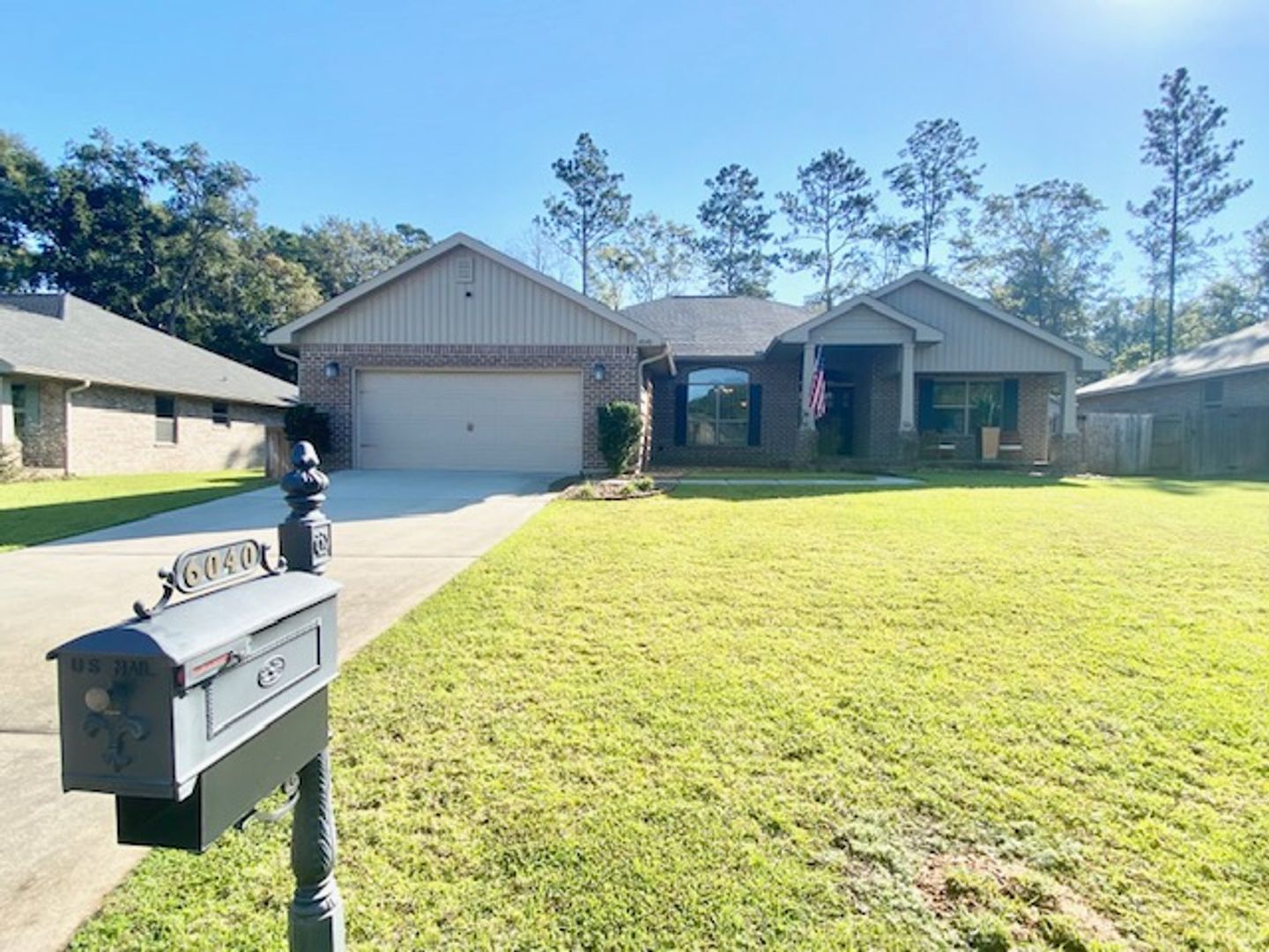 Crestview House: 6040 Trestle Street