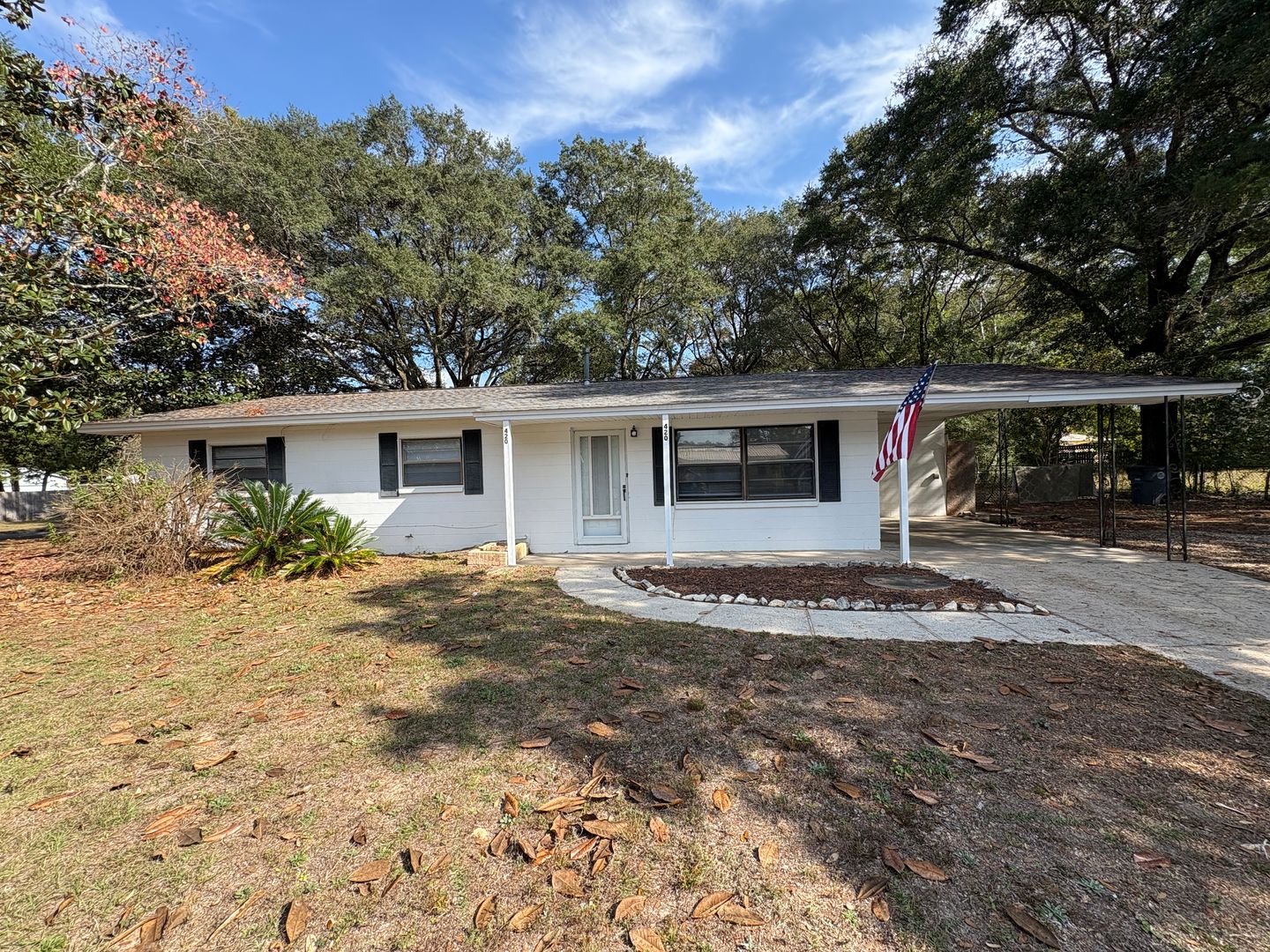 Valparaiso House: 420 Edge Ave.