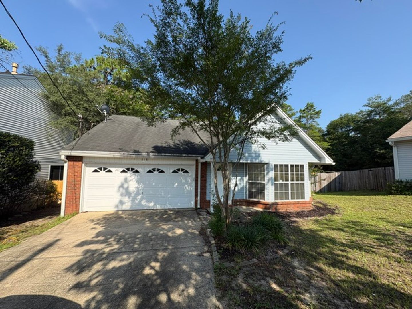 Niceville House: 818 Sparkleberry Cove