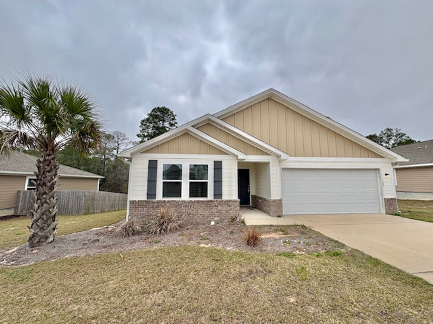 Freeport House: 462 Whispering Creek Avenue