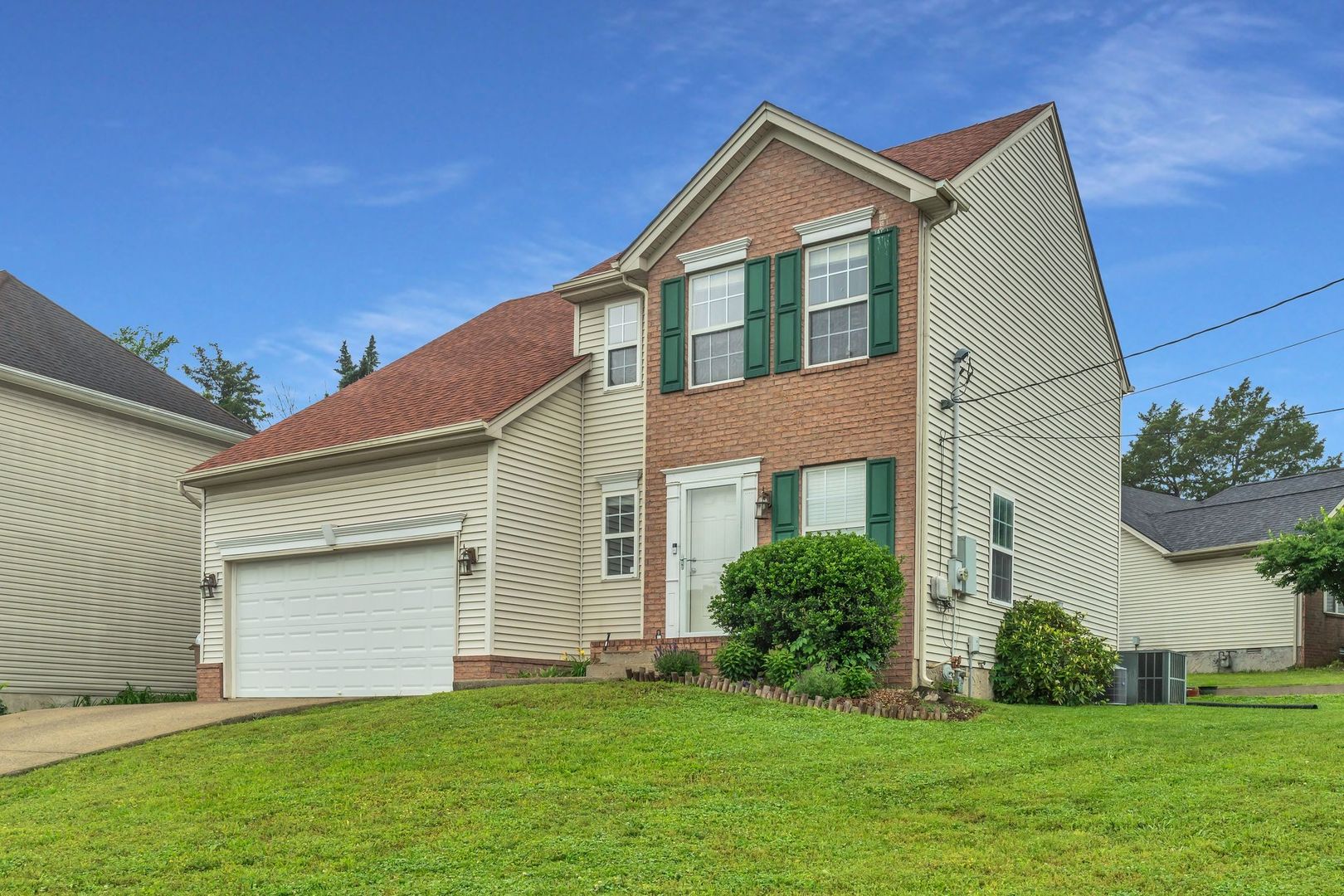 Nashville House: 1233 Twin Circle Dirve