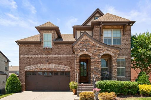 The Reserve at Stone Hall. Custom home with 2,749 sq ft 4 BR 3 baths, walk to Ravenwood Greenway trailhead, multiple pets welcome, 2 living areas