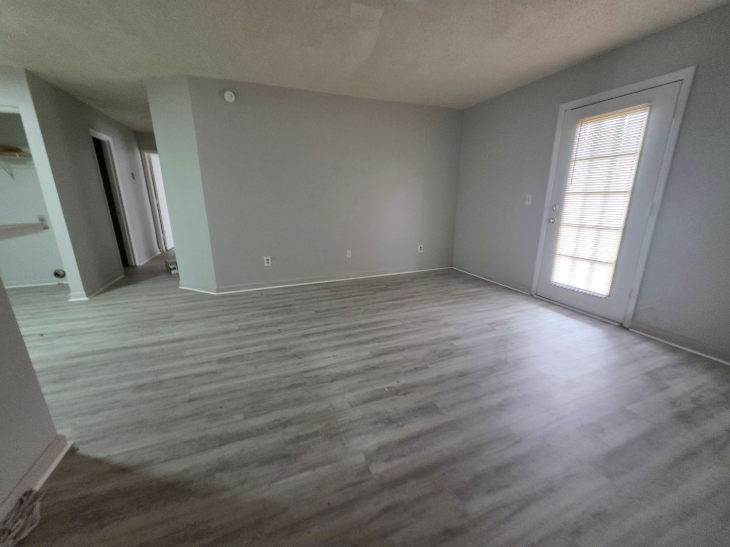 McMinnville Apartment: 227 Vinewood Rd