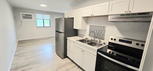 One Bedroom for Rent. Bluff City Tennessee