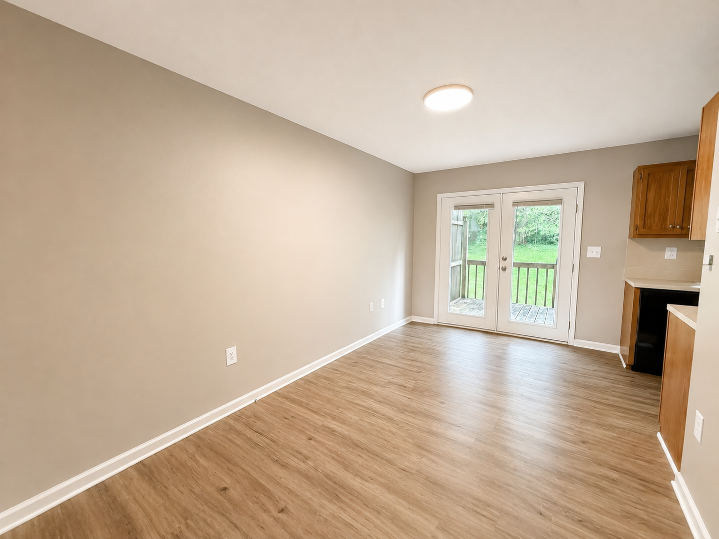 Johnson City Apartment: 905 Antioch Rd