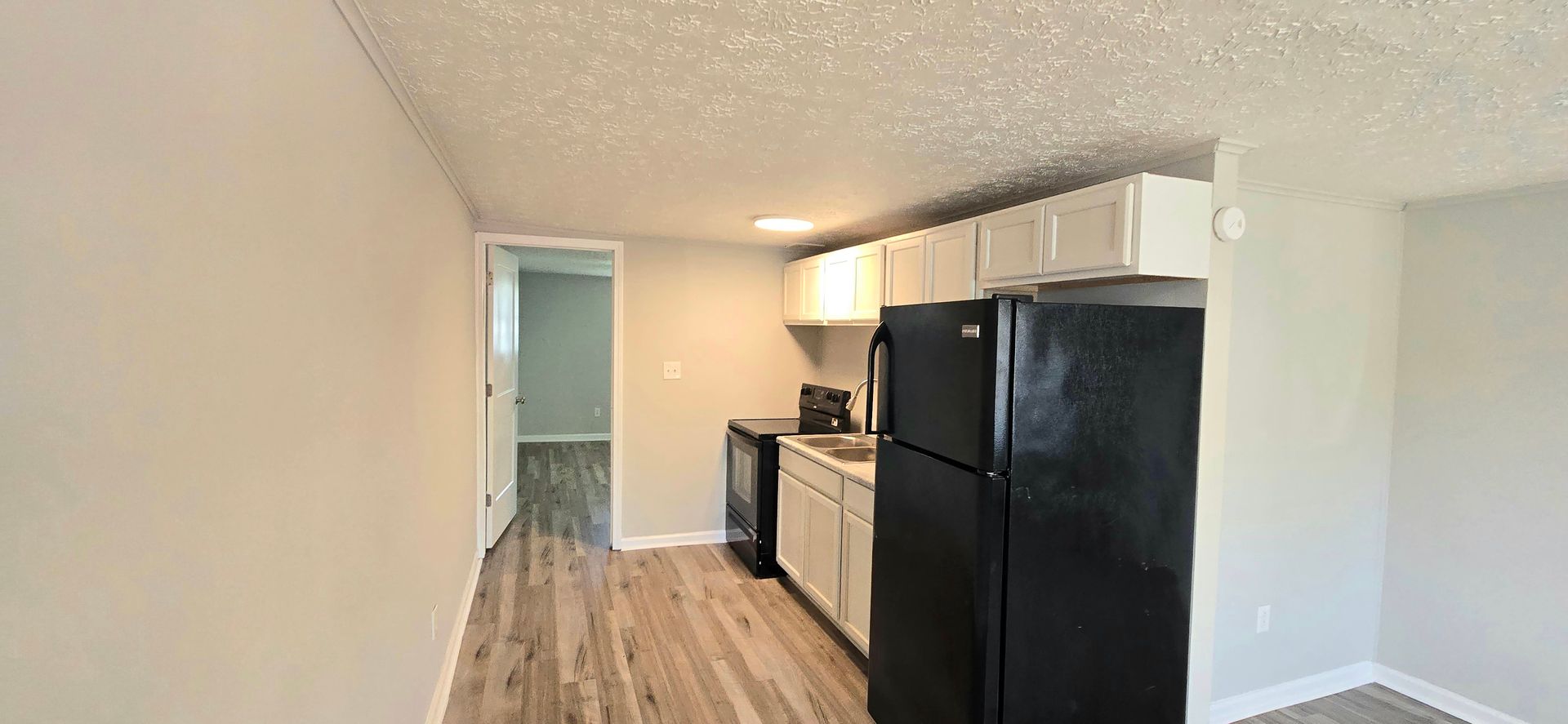 Bristol Apartment: 263 Bethel Dr