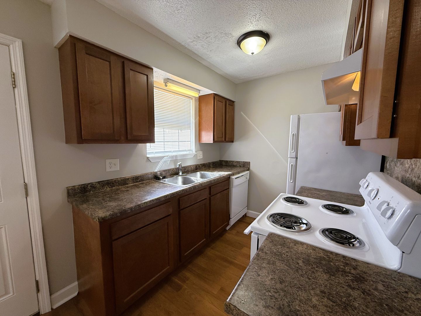 Johnson City Apartment: 905 Antioch Rd